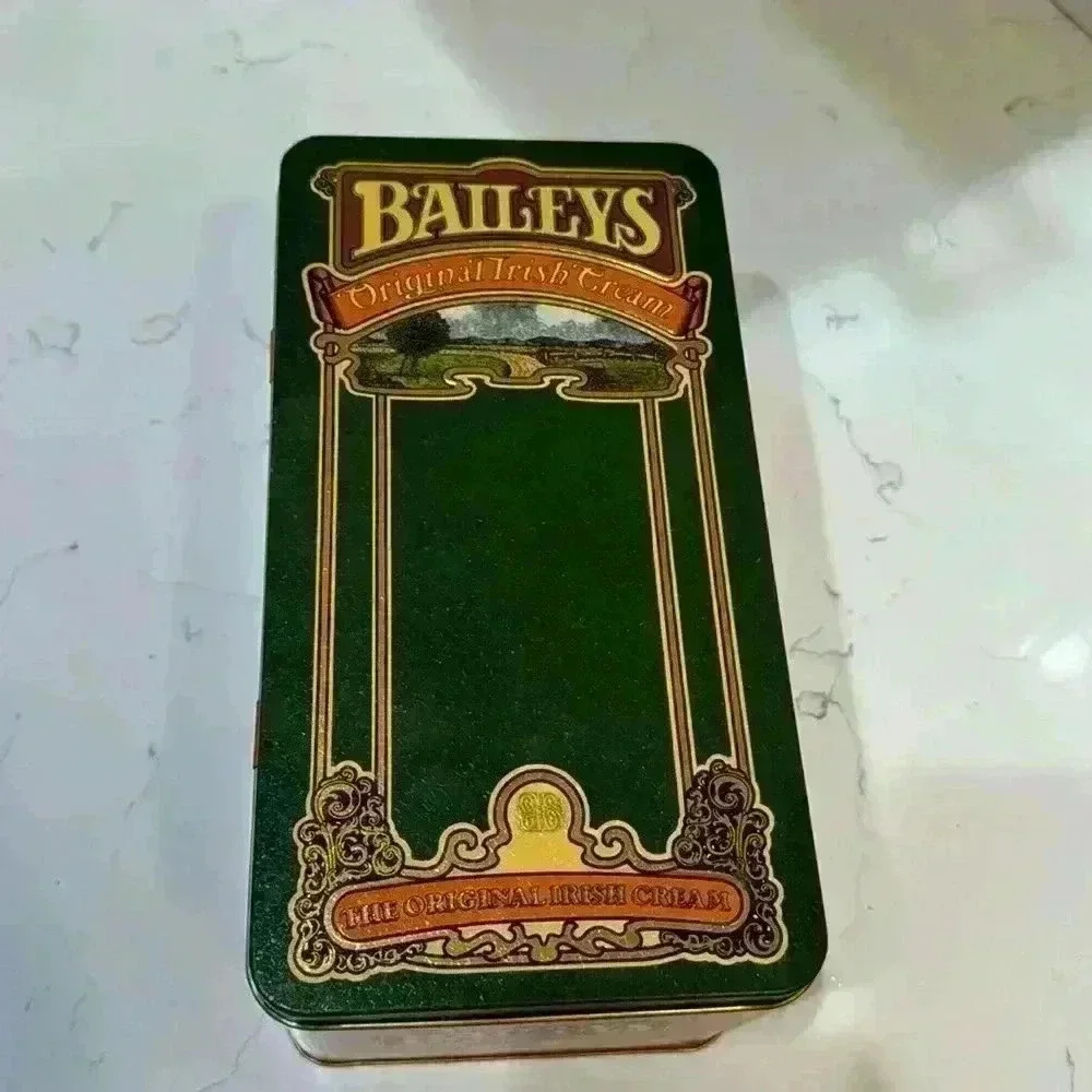 Vintage Bailey's Irish Cream green/orange tin
